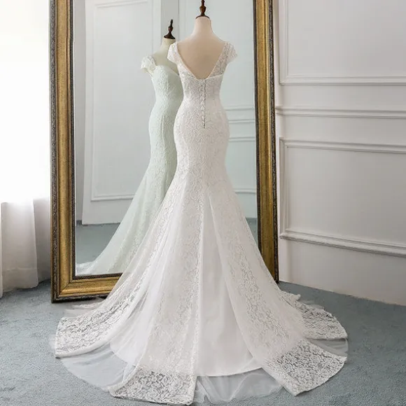 Hot Princesse Fleurie Robe de Mariée Fleurie Dos Nu