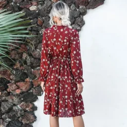 Shop Princesse Fleurie Robe Midi Fleurie Rouge