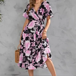 New Princesse Fleurie Robe Noire à Fleurs Roses